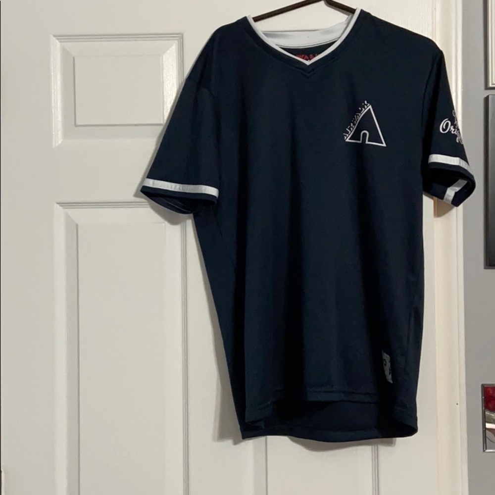 Airwalk tee